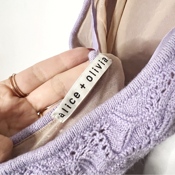 Alice + Olivia | Lavender Crochet Jone Dress - Picture 5 of 7